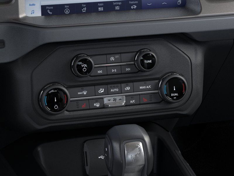 new 2025 Ford Bronco car, priced at $45,565