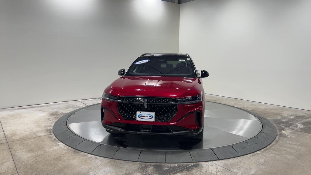 new 2025 Lincoln Nautilus car, priced at $68,805