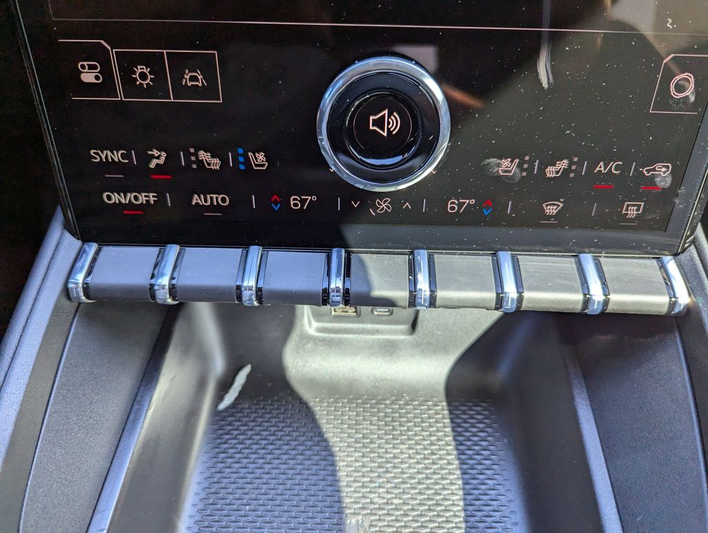 new 2026 GMC Terrain car, priced at $40,466