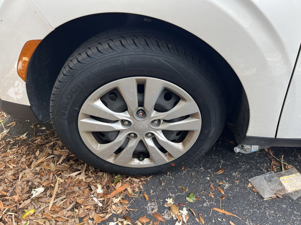 used 2024 Kia Soul car, priced at $16,991