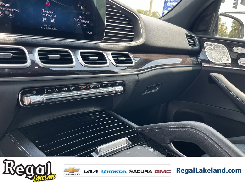 used 2022 Mercedes-Benz GLE car, priced at $44,194