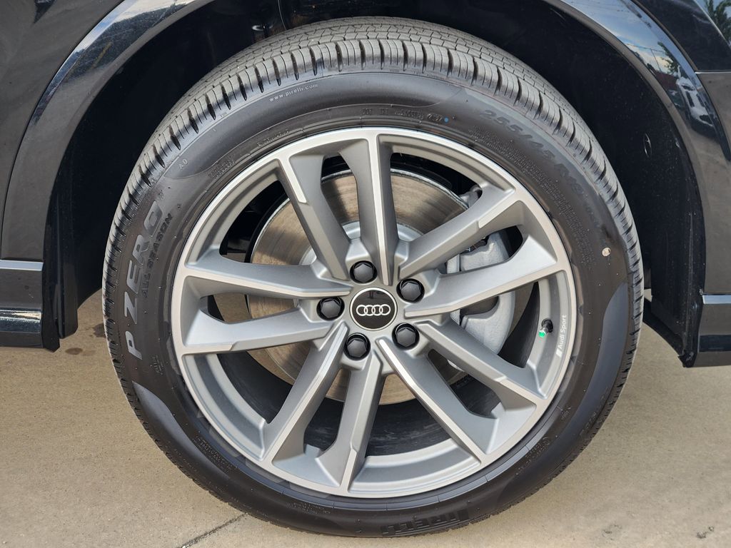 new 2025 Audi Q3 car, priced at $46,360