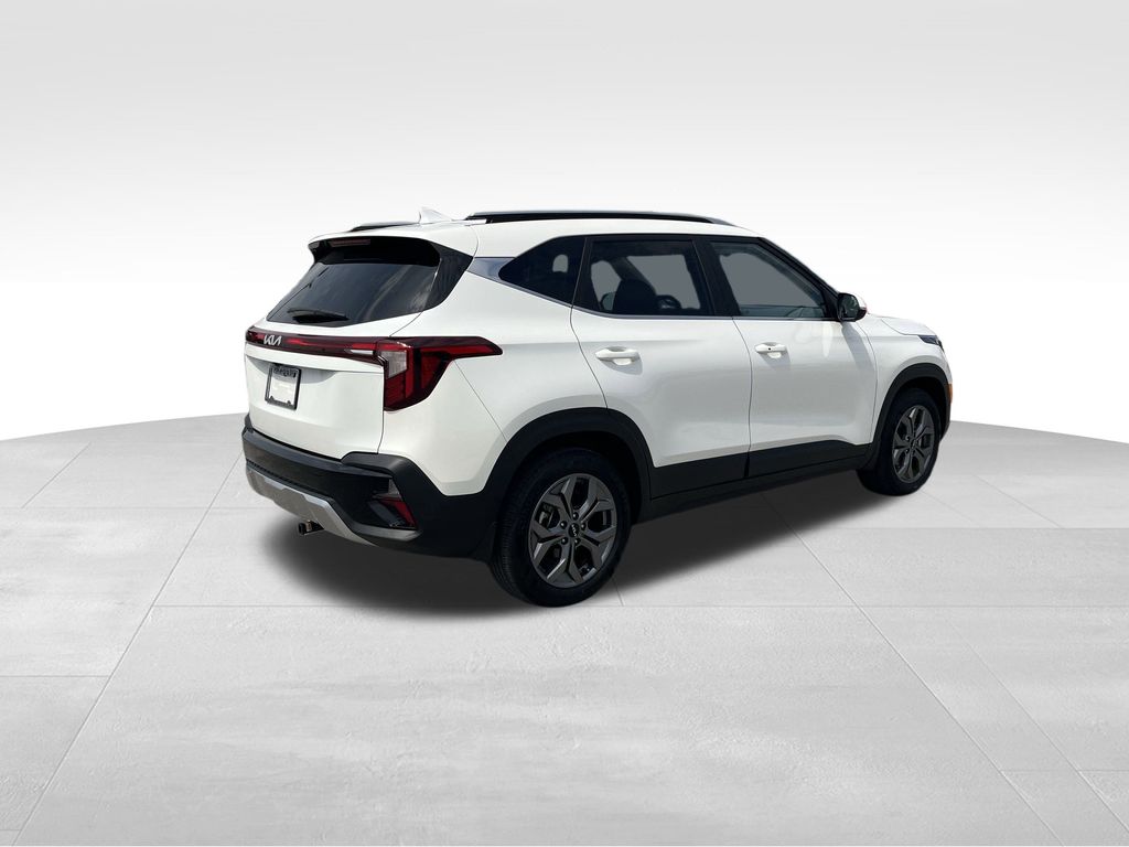 used 2024 Kia Seltos car, priced at $22,891