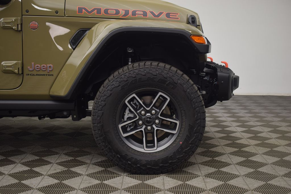 new 2025 Jeep Gladiator car, priced at $55,687