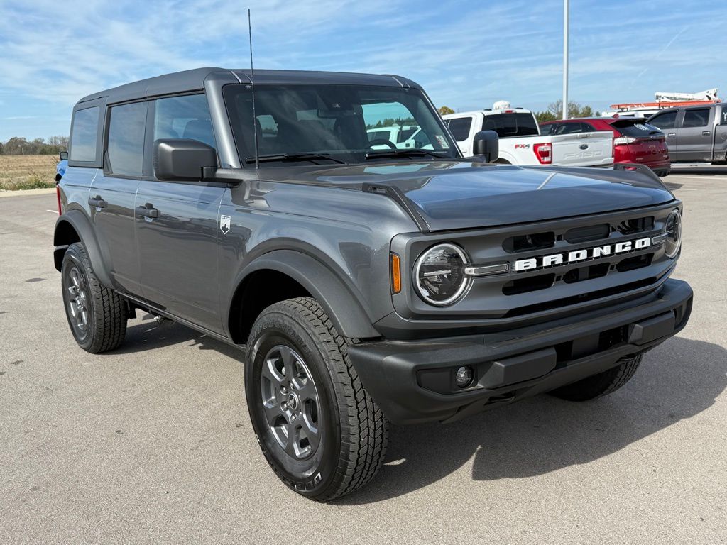 new 2024 Ford Bronco car, priced at $44,098