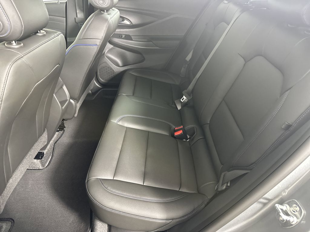 new 2025 Buick Envista car, priced at $26,070