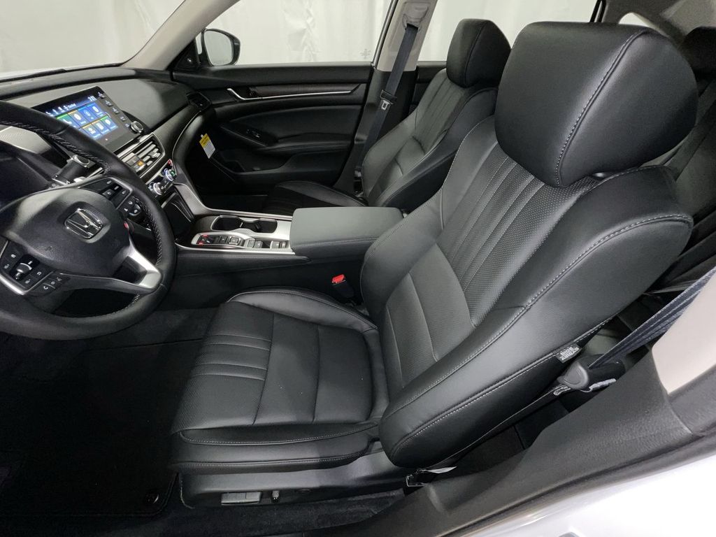used 2022 Honda Accord Hybrid car, priced at $23,418