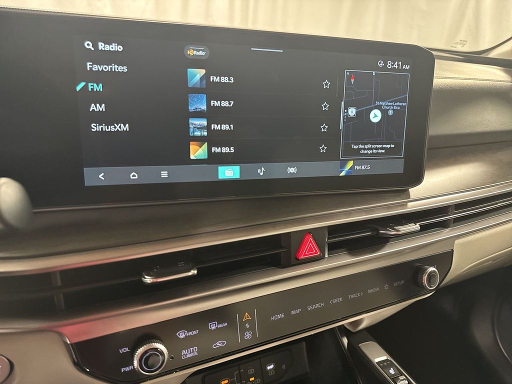 new 2025 Kia Sorento car, priced at $42,071