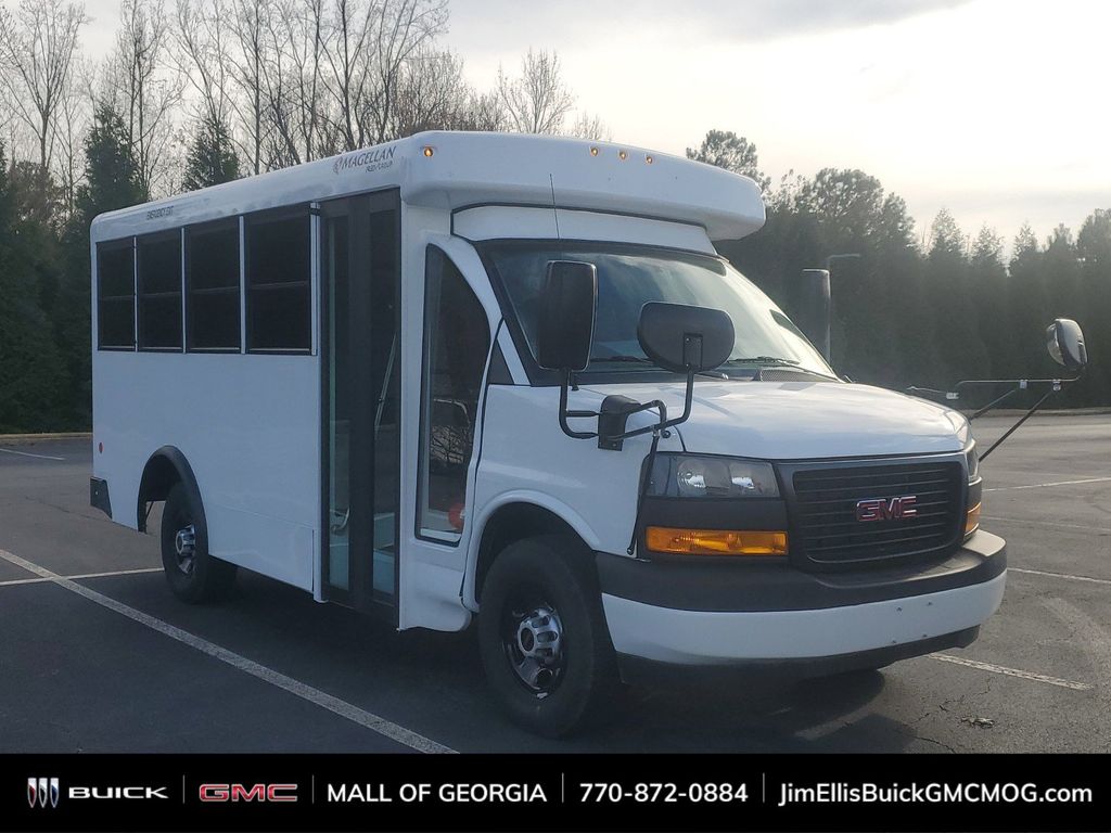 new 2023 GMC Savana 3500 car, priced at $32,954