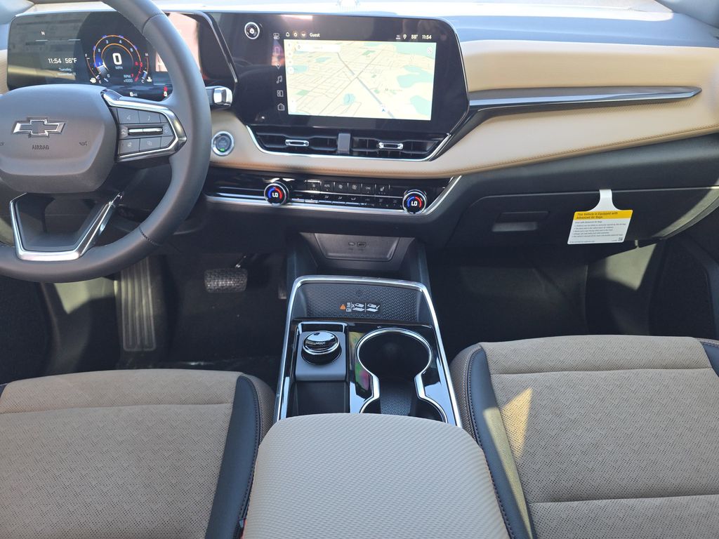 new 2026 Chevrolet Equinox car, priced at $33,395