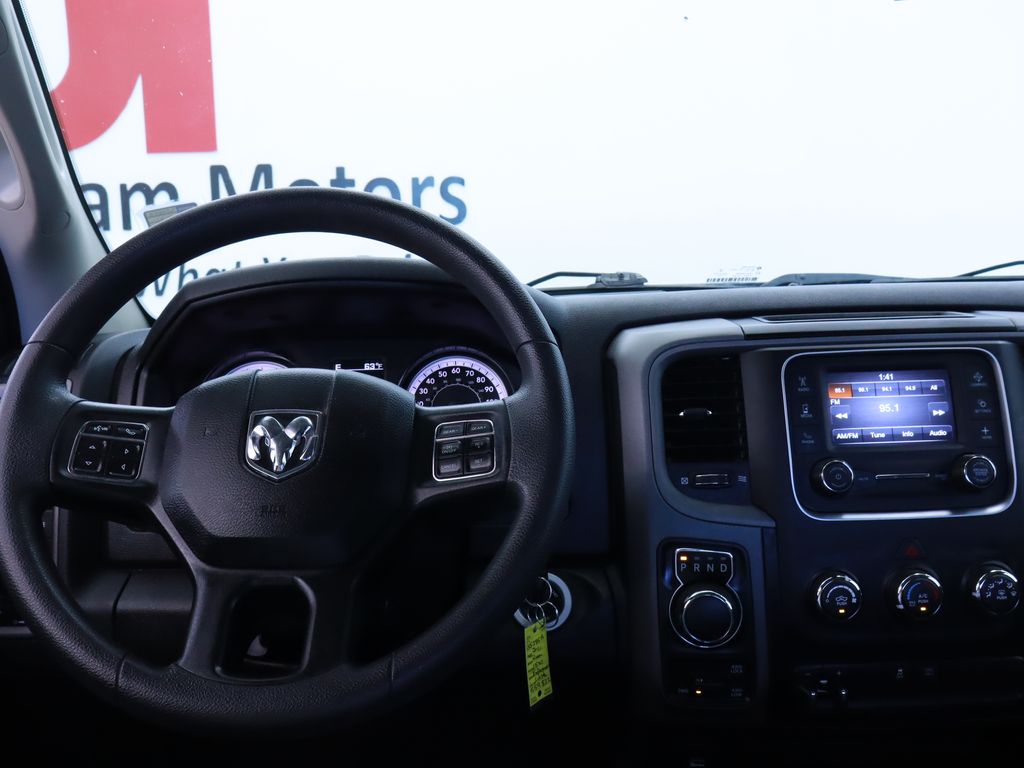 used 2021 Ram 1500 Classic car, priced at $24,259
