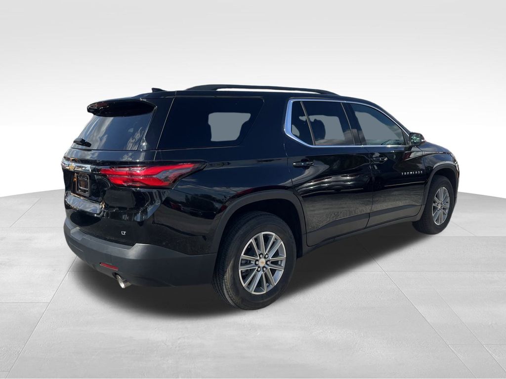 used 2023 Chevrolet Traverse car, priced at $27,949