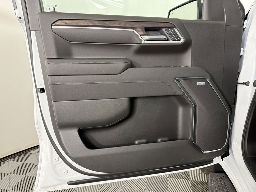 new 2026 GMC Sierra 1500 car, priced at $60,925