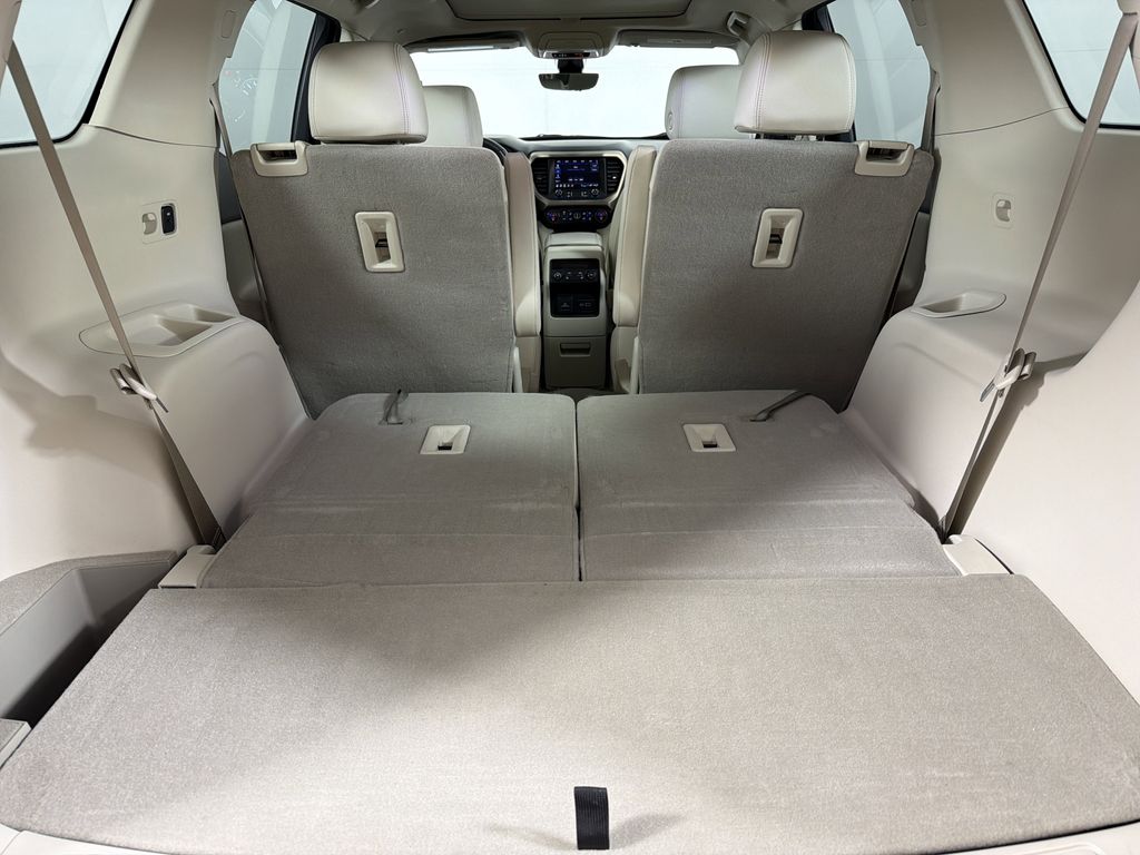 used 2023 GMC Acadia car, priced at $40,988