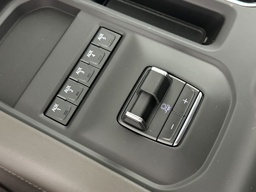 new 2025 GMC Sierra 2500HD car, priced at $85,634