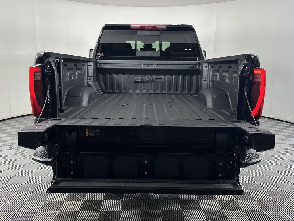 new 2025 GMC Sierra 2500HD car, priced at $85,634