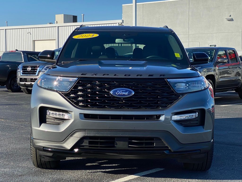 used 2024 Ford Explorer car, priced at $43,500