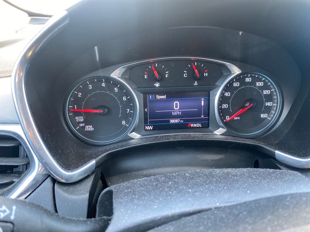 used 2022 Chevrolet Equinox car, priced at $19,991