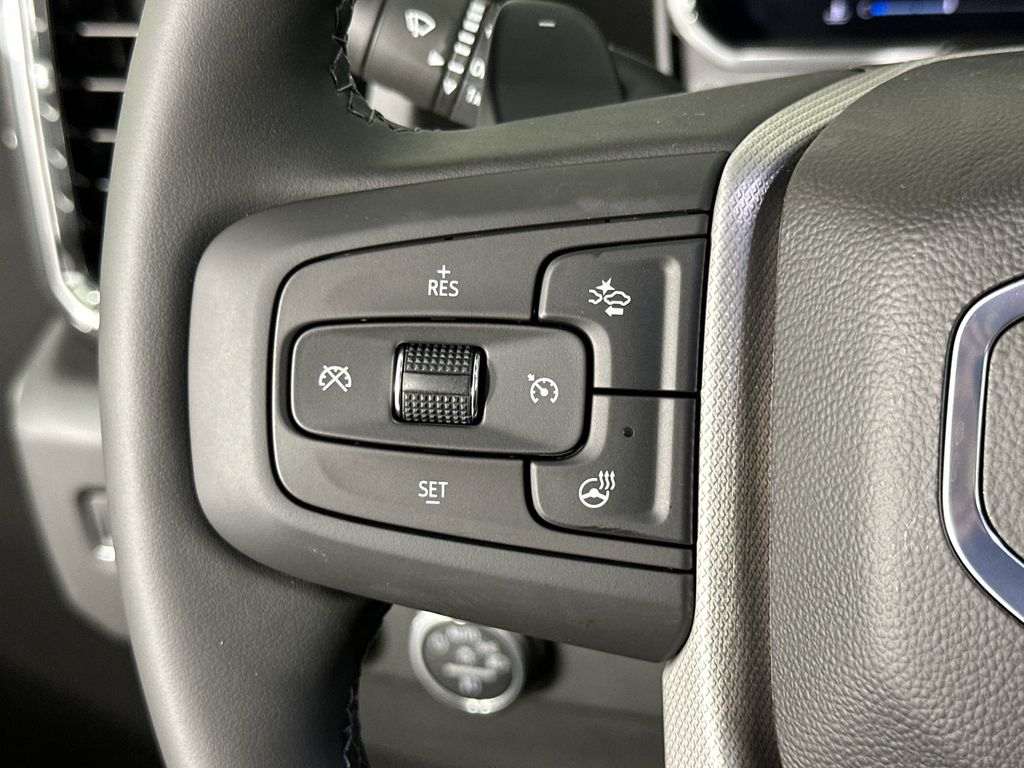 new 2025 GMC Sierra 1500 car, priced at $68,494