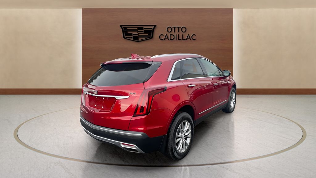 used 2022 Cadillac XT5 car, priced at $36,950