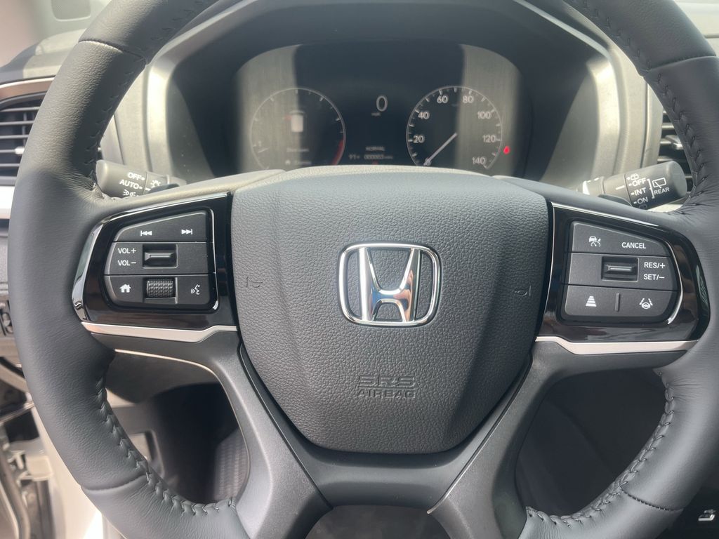 new 2025 Honda Odyssey car, priced at $42,360