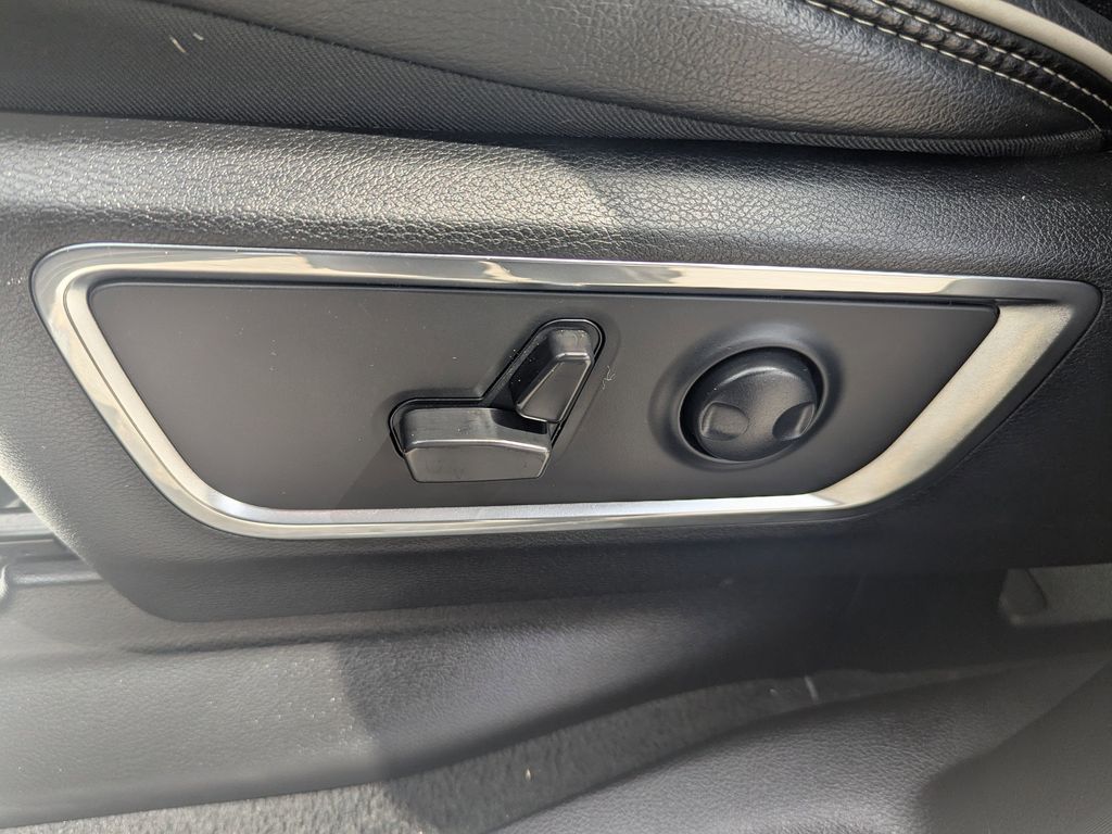 used 2024 Ram 1500 car, priced at $34,991