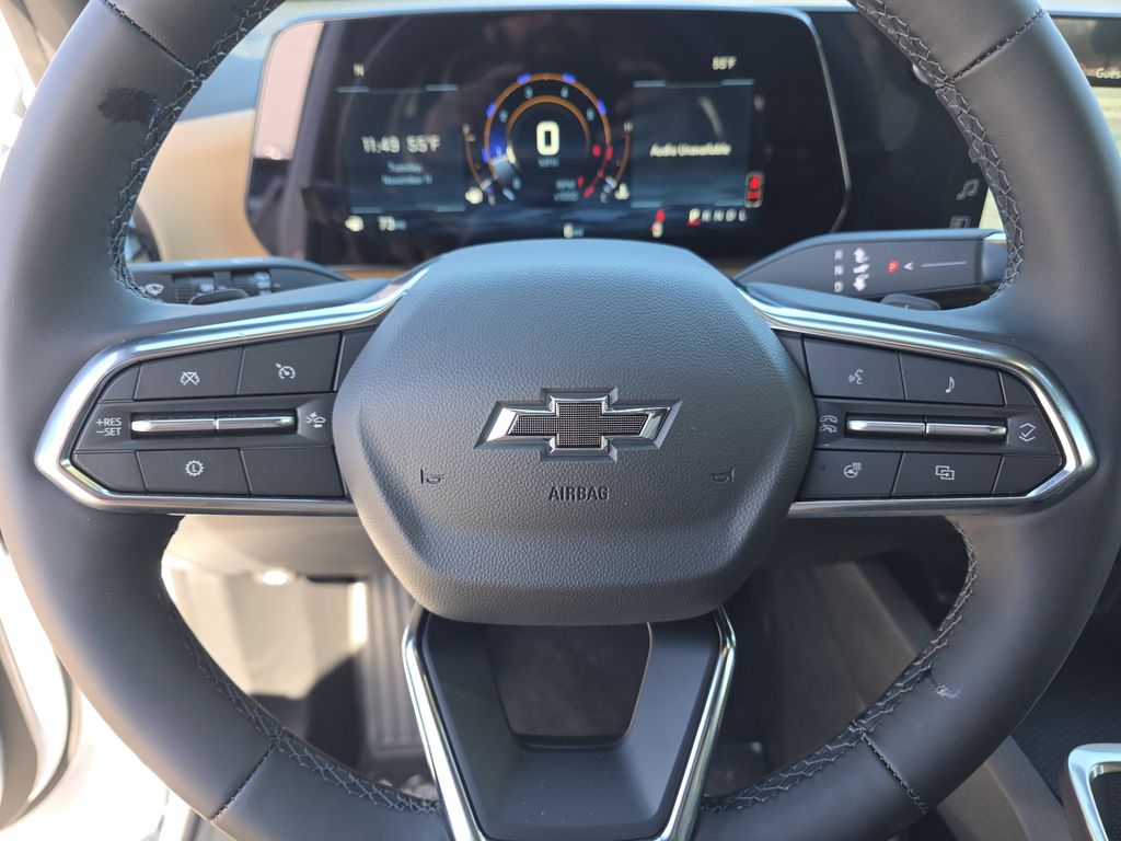 new 2026 Chevrolet Equinox car, priced at $31,895