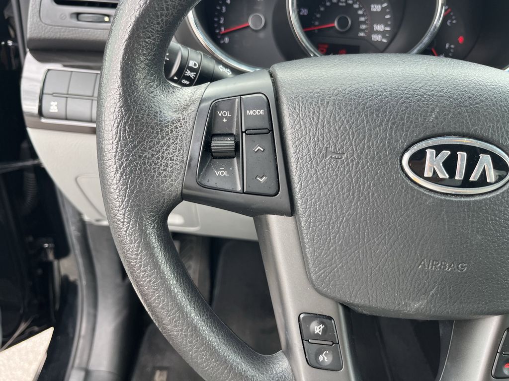 used 2013 Kia Sorento car, priced at $7,993