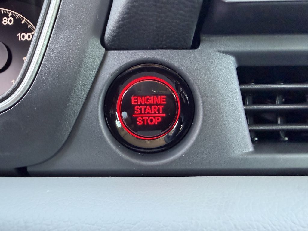 new 2025 Honda Pilot car, priced at $49,265