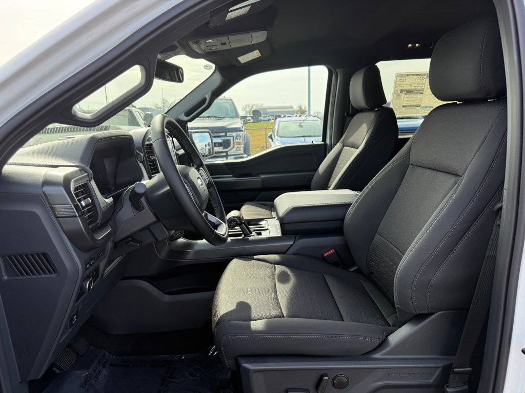 new 2024 Ford F-150 car, priced at $47,450