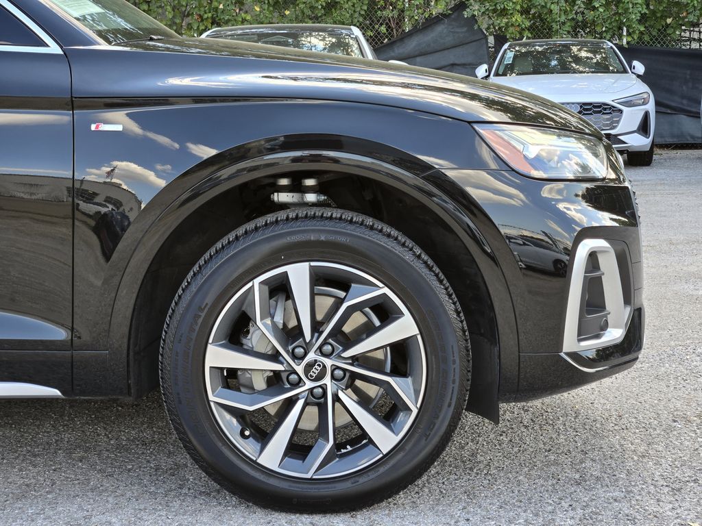 used 2022 Audi Q5 car, priced at $28,271