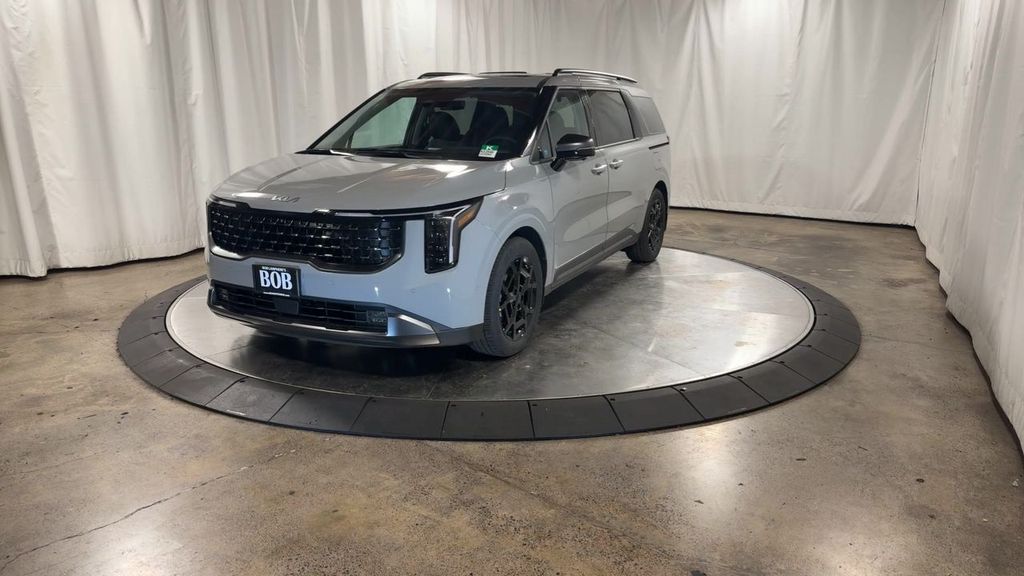 new 2025 Kia Carnival car, priced at $47,912