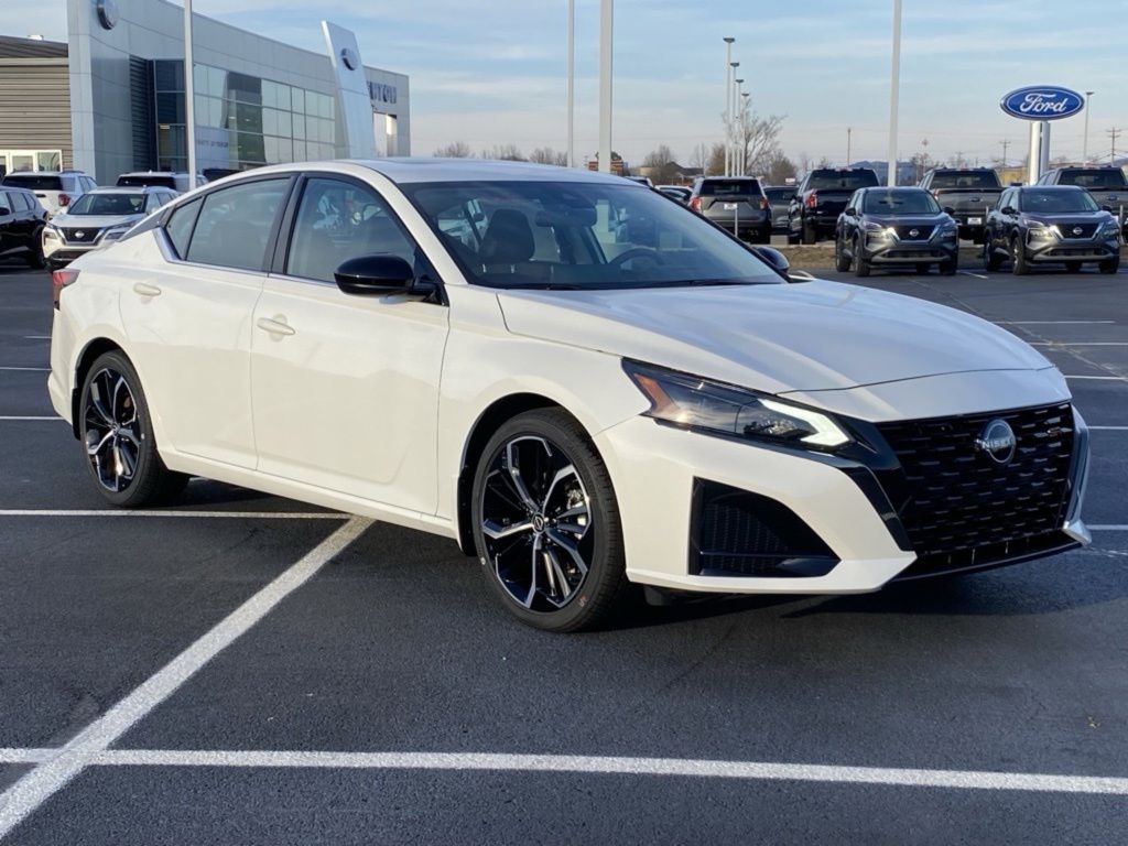 new 2024 Nissan Altima car, priced at $26,555