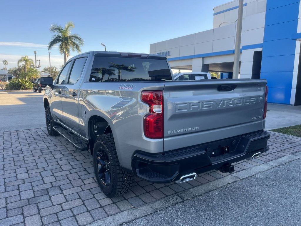 new 2025 Chevrolet Silverado 1500 car, priced at $50,989