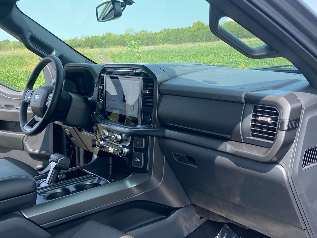 new 2024 Ford F-150 car, priced at $59,415