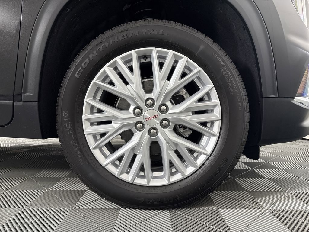 new 2025 GMC Acadia car, priced at $42,724