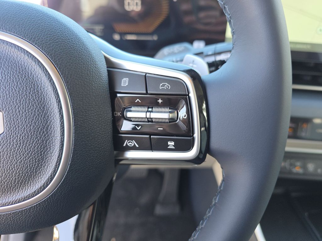 new 2026 Kia Carnival Hybrid car, priced at $43,116