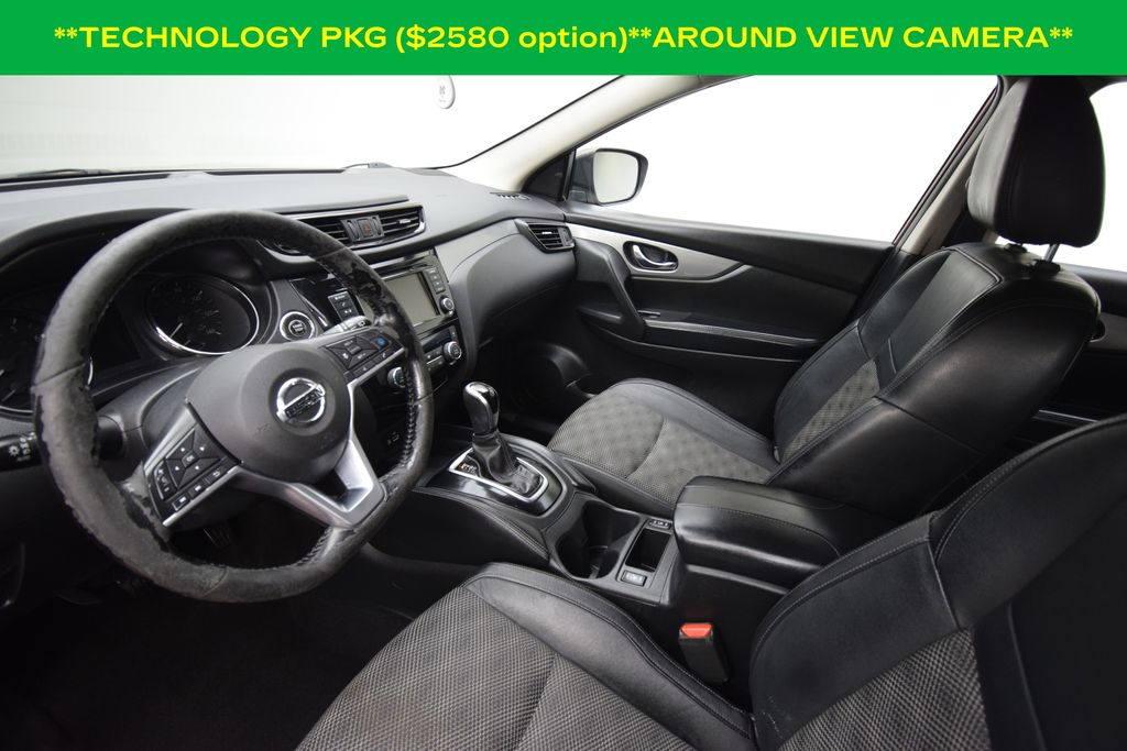 used 2020 Nissan Rogue Sport car, priced at $15,000