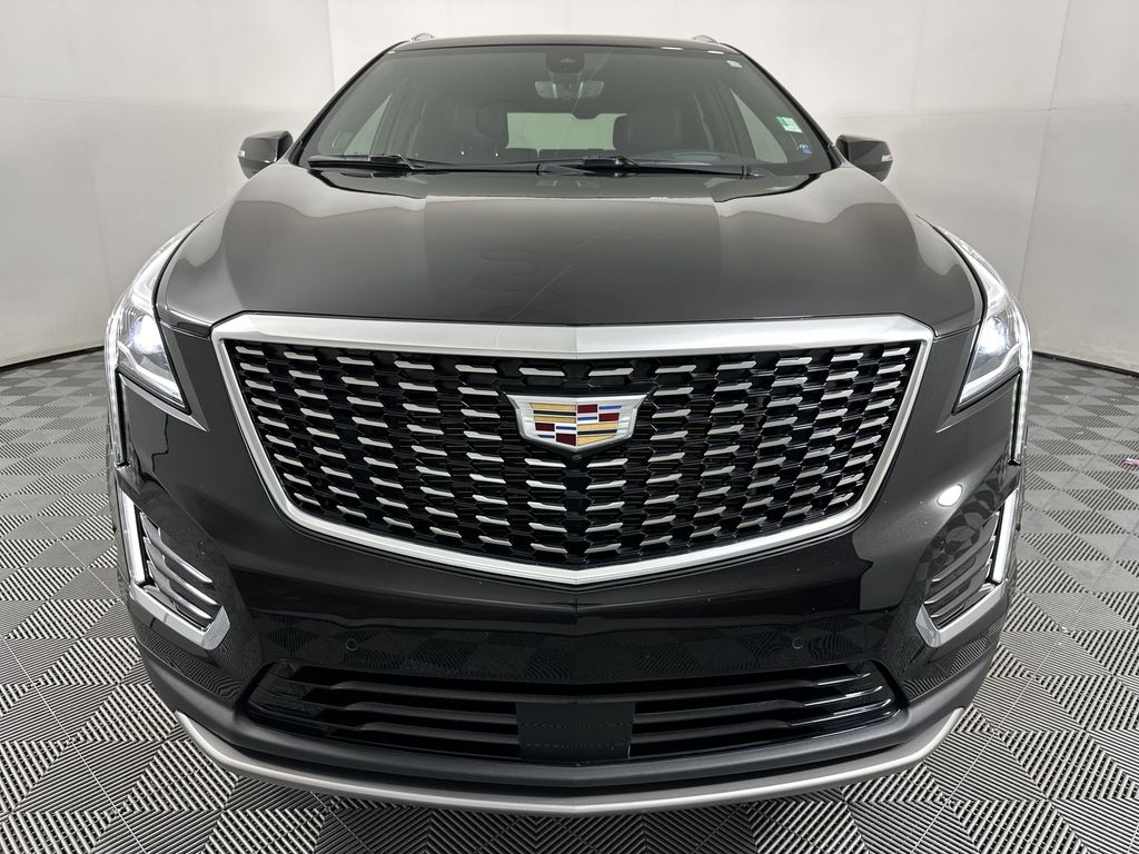 used 2021 Cadillac XT5 car, priced at $31,547