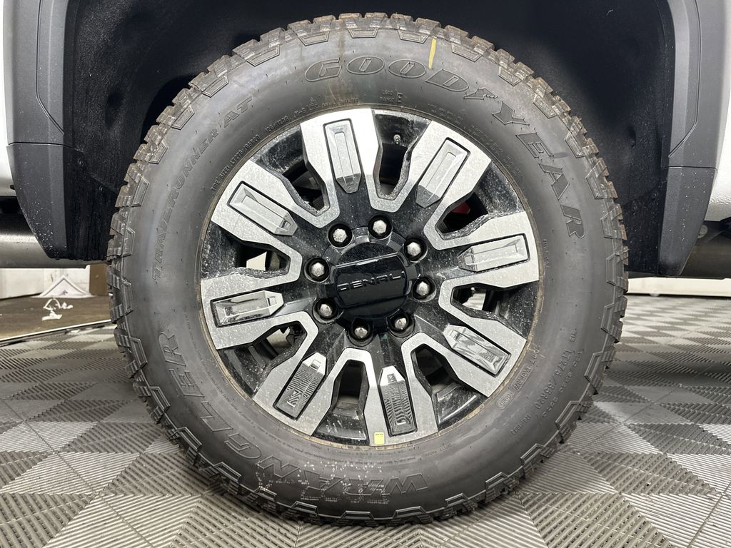 new 2025 GMC Sierra 2500HD car, priced at $86,502