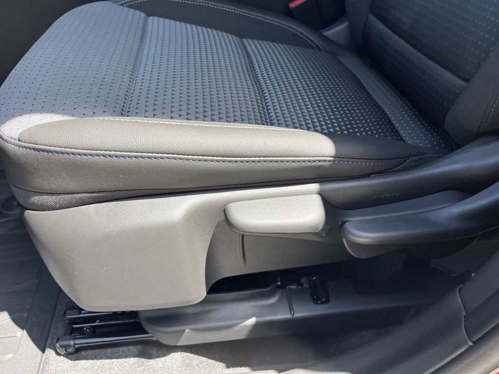 new 2025 Chevrolet Trax car, priced at $24,460