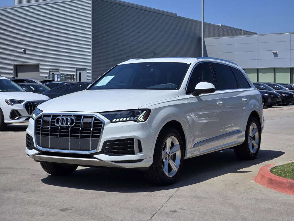 used 2023 Audi Q7 car, priced at $39,215
