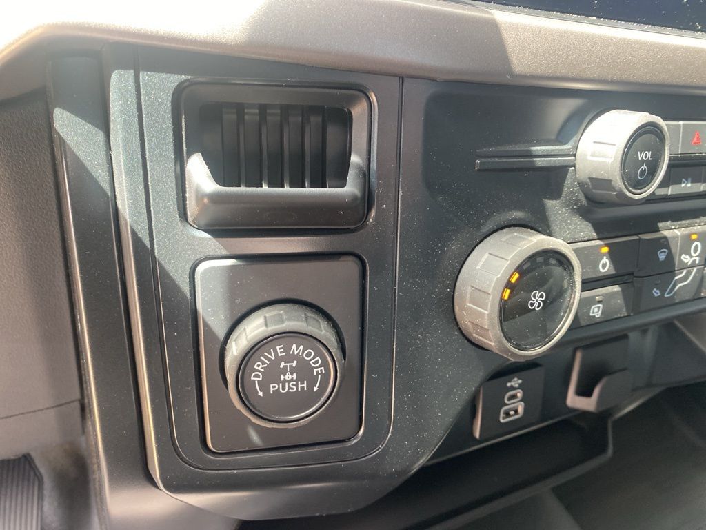 used 2025 Ford F-150 car, priced at $36,995