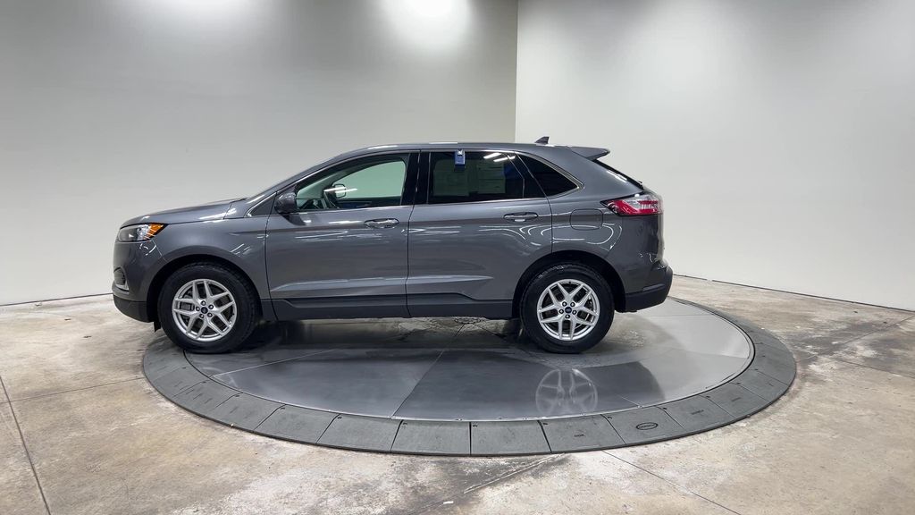 used 2022 Ford Edge car, priced at $27,165