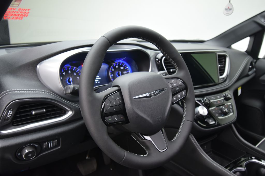 new 2026 Chrysler Pacifica car, priced at $49,359