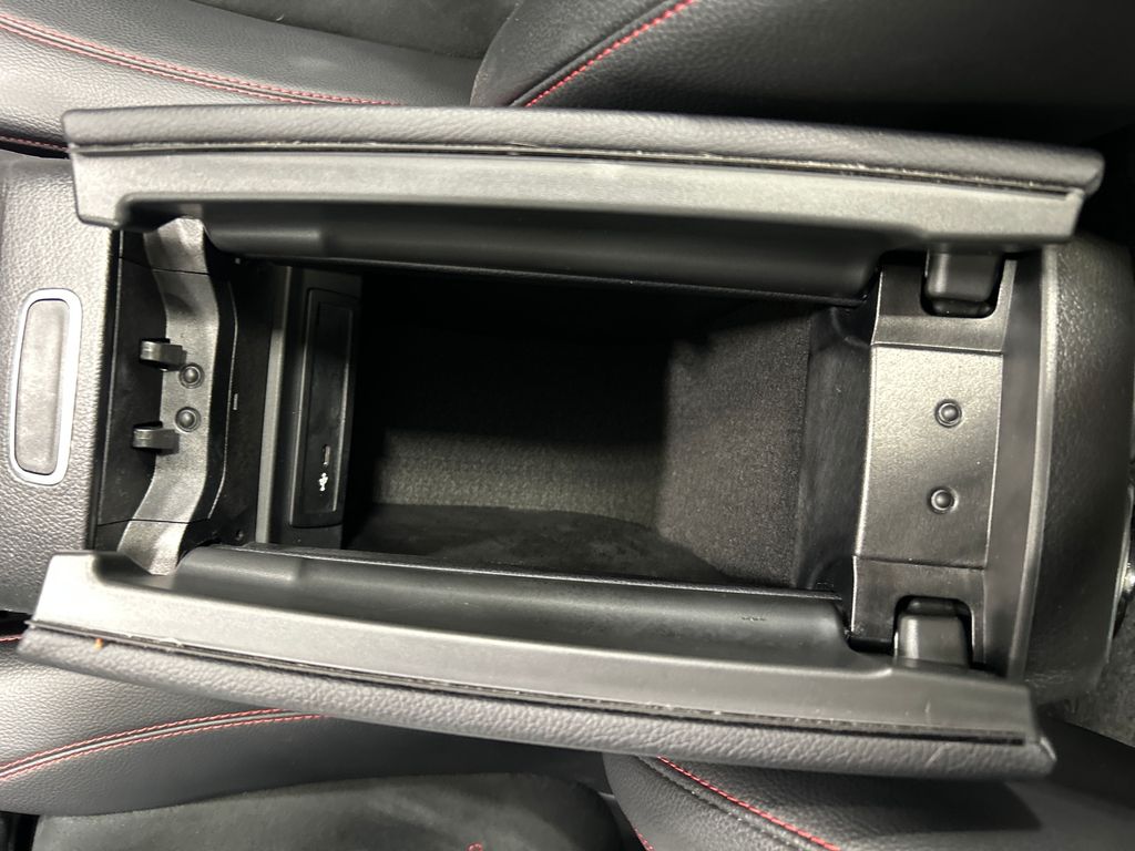 used 2020 Mercedes-Benz GLB car, priced at $24,870