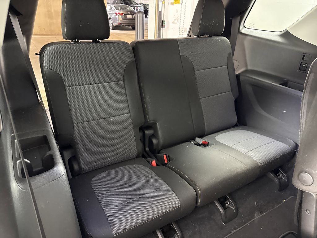 used 2021 Chevrolet Traverse car, priced at $25,997