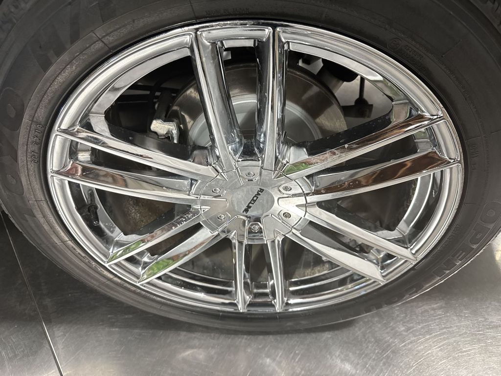 used 2012 Cadillac Escalade car, priced at $12,989