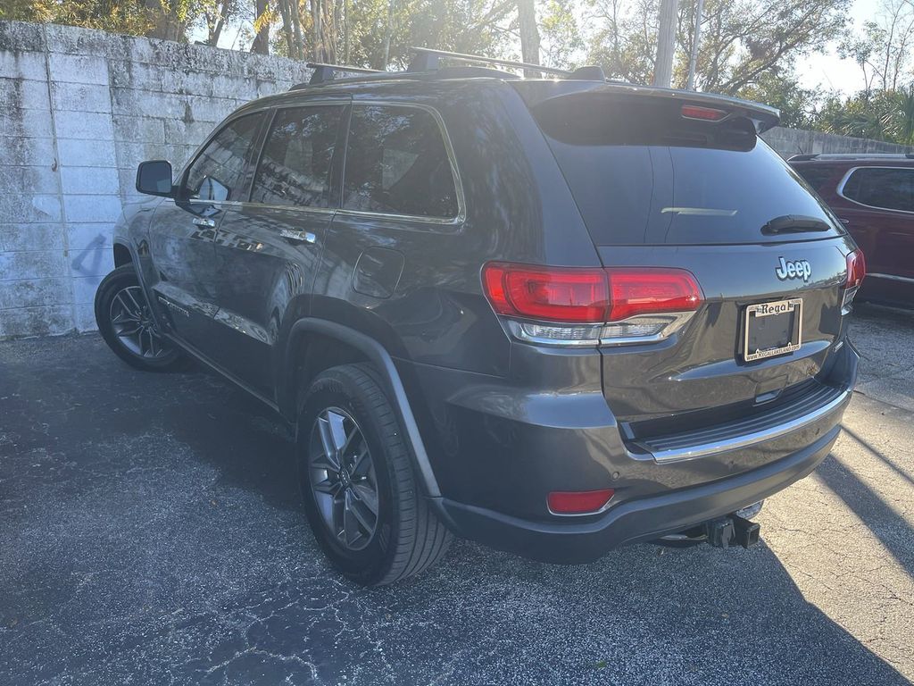 used 2017 Jeep Grand Cherokee car, priced at $13,991