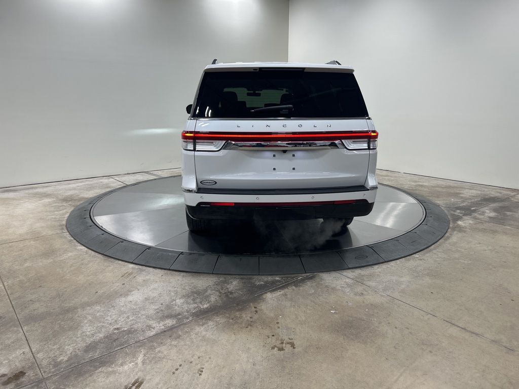 used 2024 Lincoln Navigator L car, priced at $76,329